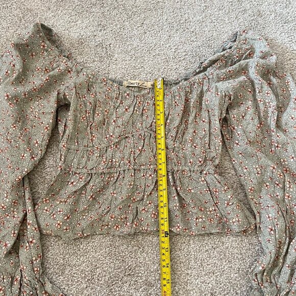 Floral Coquette Pleated Babydoll Top w Bishop Sleeves M - Picture 7 of 7